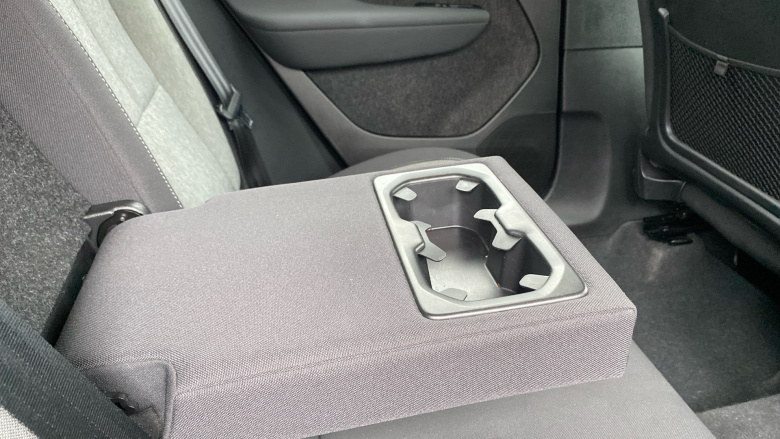 Volvo XC40 2.0 B3P Plus Dark 5dr Auto Petrol Estate